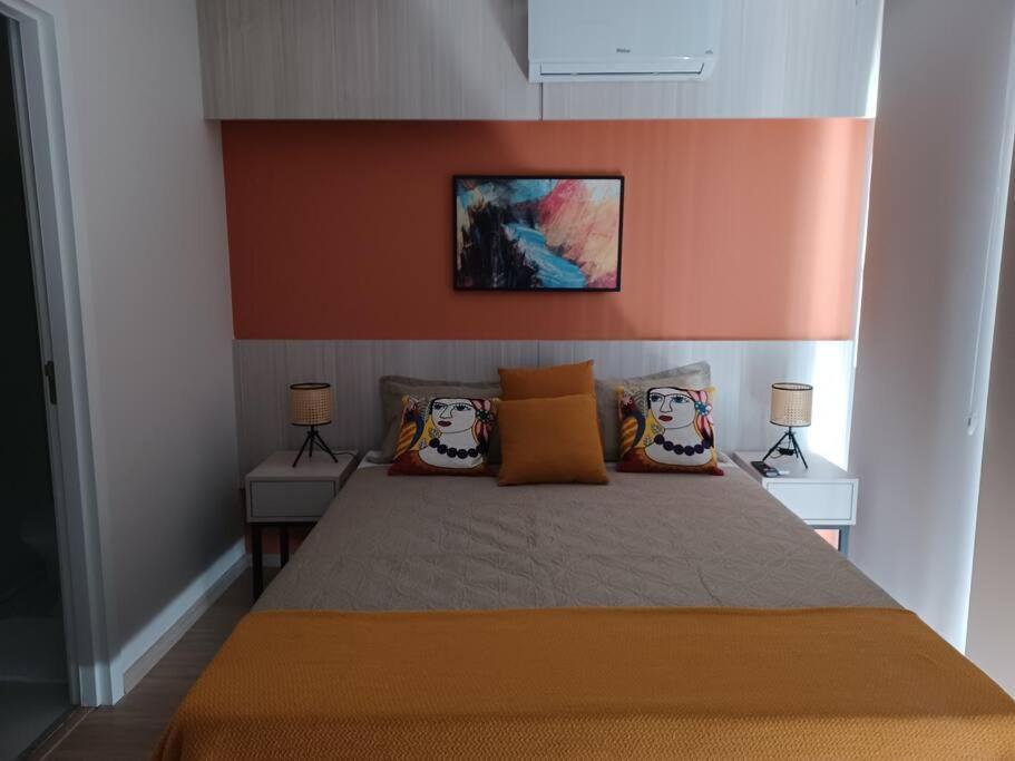 Apartamento Mobi One Liberdade 10 *